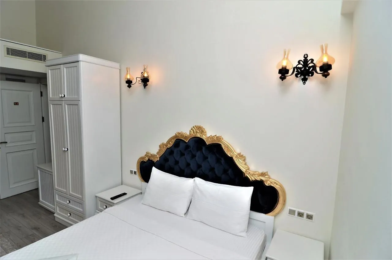 Grand Alaçatı Butik Hotel