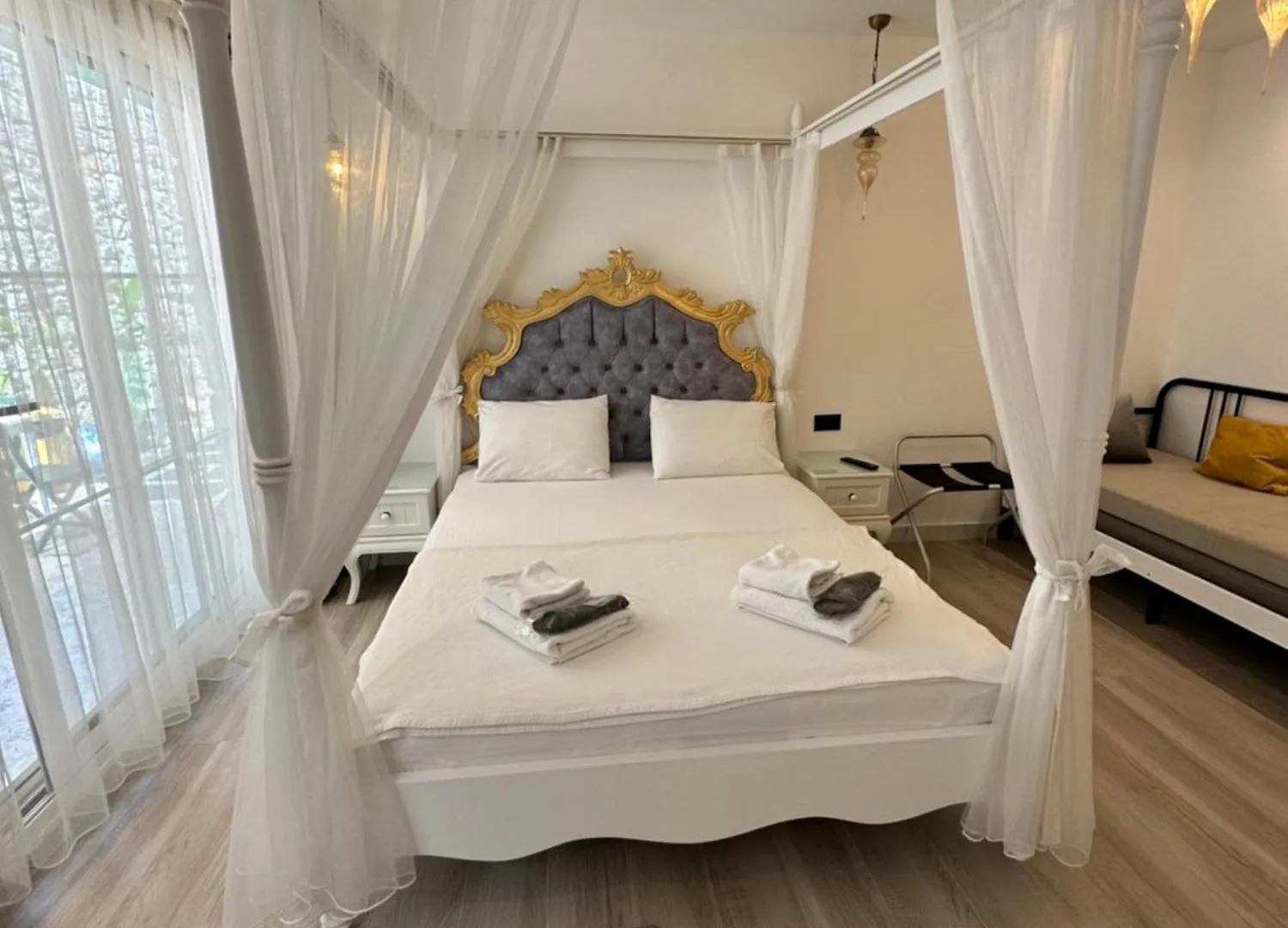 Grand Alaçatı Butik Hotel 5*,