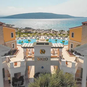 Cocos The Club Solto Hotel